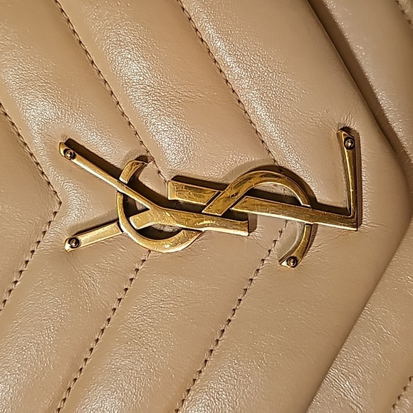 Authentic Saint Laurent Medium Loulou Shoulder Bag - Picture 16 of 17